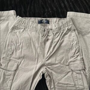 Hollister Men's Cargo Pants in Light Gray